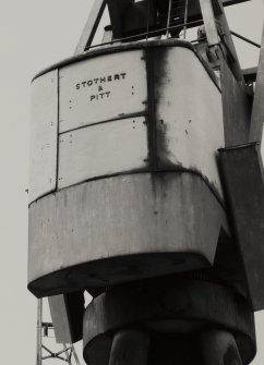 King George V Wharf, detail of Stothert and Pitt travelling keyside crane
Photographed 28 July 1987