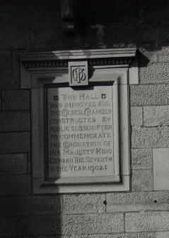 Achterarder, High Street, Aytoun Hall
Detail of 1902 commemorative plaque on South facade.