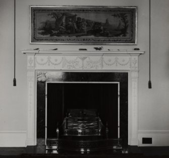 Ballindean House.
General interior view of fireplace.