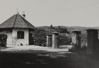 Blair Adam, Blairfordel Lodge.
View of lodge at entrance to Blair Adam estate on main road.