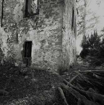 Clunie Castle.
Exterior view of NW angle of tower-house.