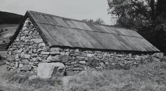General view of peat shed from SE
