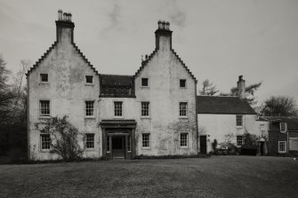 Drummonie House
View from South-West.