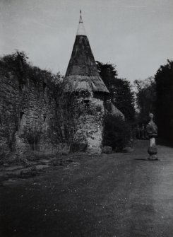 Gask Old House.
General view of dovecote and sundial.
