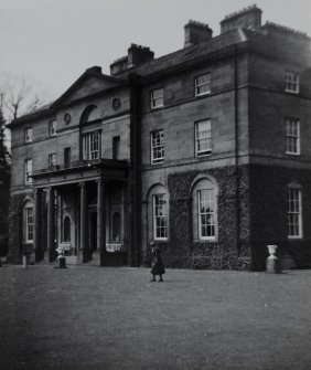 Gask House.
General view.
