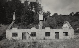 Fortingall, Kirkton Cottages.
General view of South elevation.