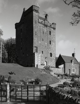 Kinnaird Castle.
View from South-West.