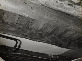 Kinross, 75 High Street, interior.
Detail of 17th century painted beam in North basement room.