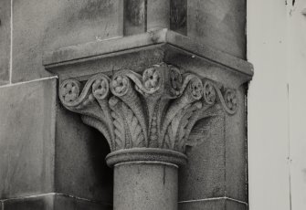 Perth, Tay Street, Baptist Church.
Detail of capital at North central entrance.