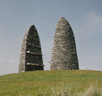 General view of cairn from SE
