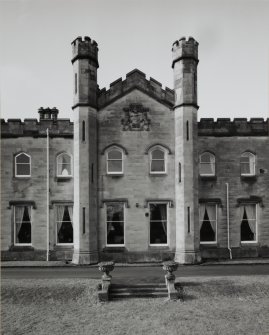 Mansion, East front, detail.