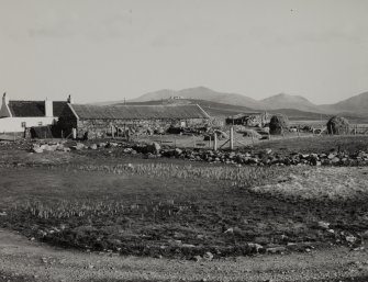 View of unidentified croft house and steading.