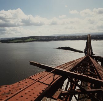 View towards the Inchgarvie erection from the top of the South cantilever of the Fife erection.