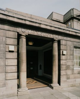 Thomas Morton Hall. Main entrance. Detail.