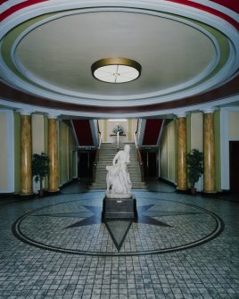 Interior. Rotunda.