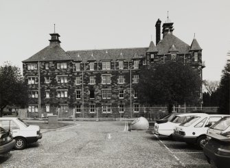 City Hospital, Nurses Home.
View from West.