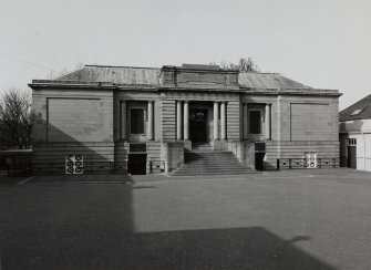War memorial building (gymnasium), view from south