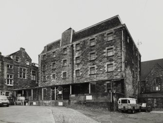 Edinburgh, 12-14 John's Place.
View of adjacent McDonald & Muir warehouse to West from South-East.