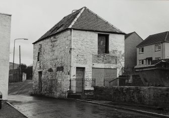 Edinburgh, Inglis Green Road, Grays Mill.
View from North.