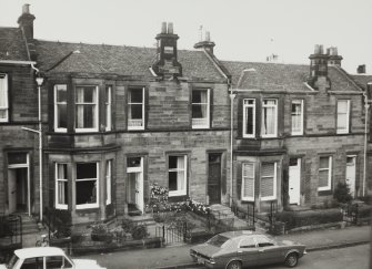 Edinburgh, 19, 21, 23 and 25 Kirkhill Road.
General view of East side of street.