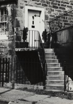 33 Kerr Street.
View of doorway and steps.