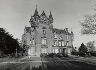 View of Salisbury Green from W.