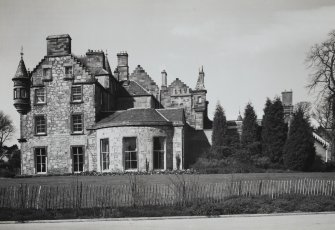 General view of Salisbury Green from East