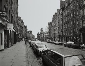 Top of Lawnmarket, view from West.