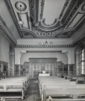 Chapel: general interior view