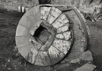 Edinburgh, Miller's Row, Granary.
View of grinding face of a bed-stone.