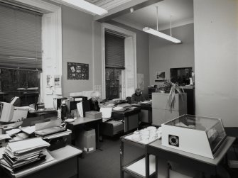 52 Melville Street, interior.
View of general office.