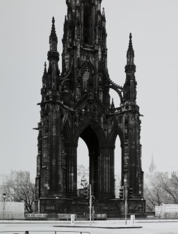 Detailed view of Scott Monument from north west