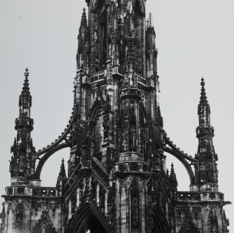 Detail of spire centre section