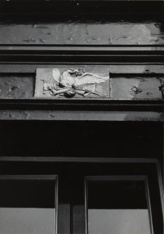 95 Princes Street, detail of heraldic panel.