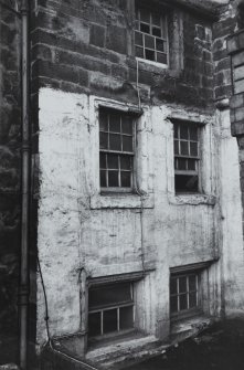 Edinburgh, Quayside Street, Quayside Mills, St. Ninian's Church and Manse.
View of moulded window margins on East wall of manse.