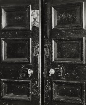 75 Queen Street, Egyptian and Royal Arch Halls; Main hall, detail of north door.