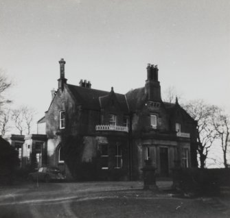 Craigpark.
View of front from East.