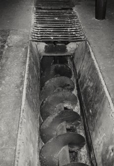 Edinburgh, Leith, Salamander Street, Seafield Maltings, interior.
Detail of auger in malting floor.