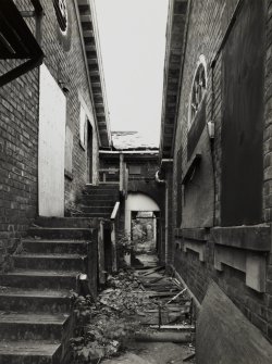 South Queensferry, Flotilla Club.
View of side passage.