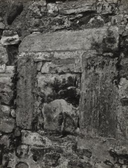 South Queensferry, 1 Mid Terrace.
Detail of blocked opening in garden wall.