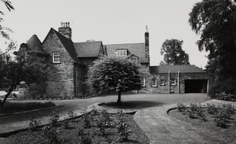 Edinburgh, 10 Spylaw Park, 'Hartfell.'
View from East.