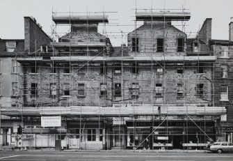 Edinburgh, 16 St Patrick's Square.
General view of East elevation.