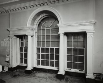 First floor manager's room, detail of venetian window