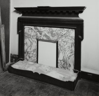 First floor manager's room, detail of fireplace