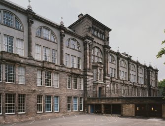 Edinburgh, Boroughmuir High School.
General view from North-West.