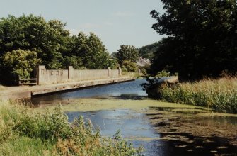 Edinburgh, Union Canal aqueduct from W.