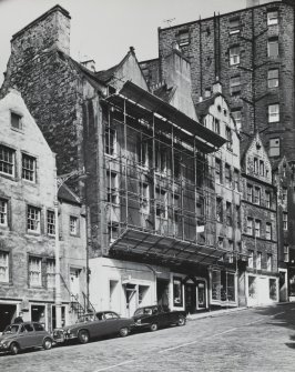 General view of west side of West Bow showing Nos 87 - 99.