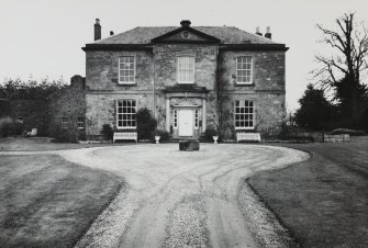 Edinburgh, Winton Loan, Morton House.
General view of West frontage.