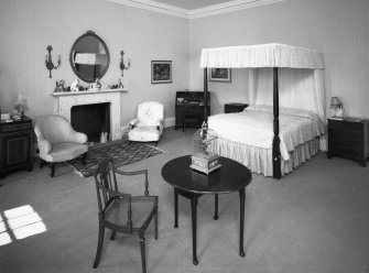 Interior.
'Alice's Room', general view.