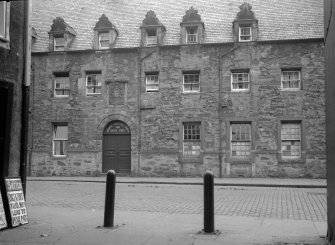 Dunbar's Hospital, 86-88 Church Street.
General view from South West.
